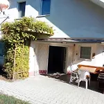 בית נופש Magyar Tenger Pihenohaz, For 2-8 Person, 105 M2, Garden, Pool, Free Parking, 5 Min From The Lake, *
