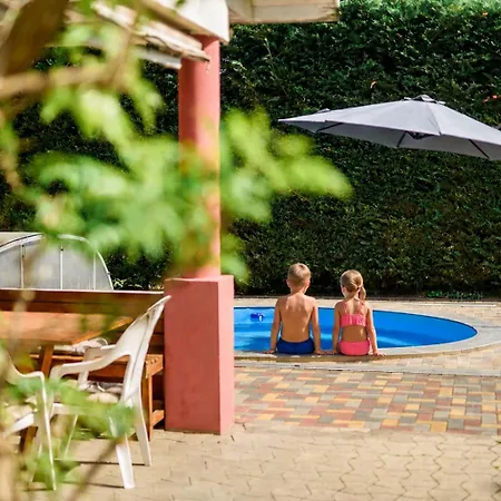 Holiday home Magyar Tenger Pihenohaz, For 2-8 Person, 105 M2, Garden, Pool, Free Parking, 5 Min From The Lake, *